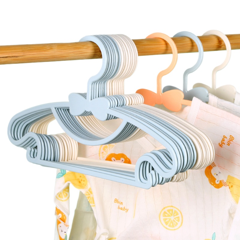 Cintres en plastique pour bébé - Baby Nursery Hangers avis et prix