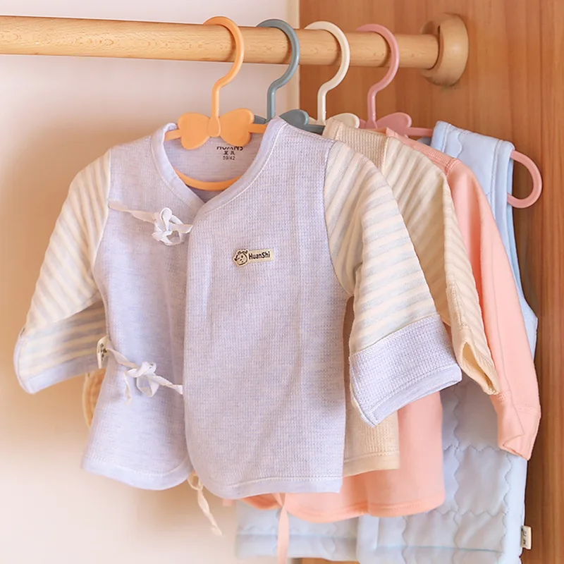 Cintres en plastique pour bébé - Baby Nursery Hangers avis et prix